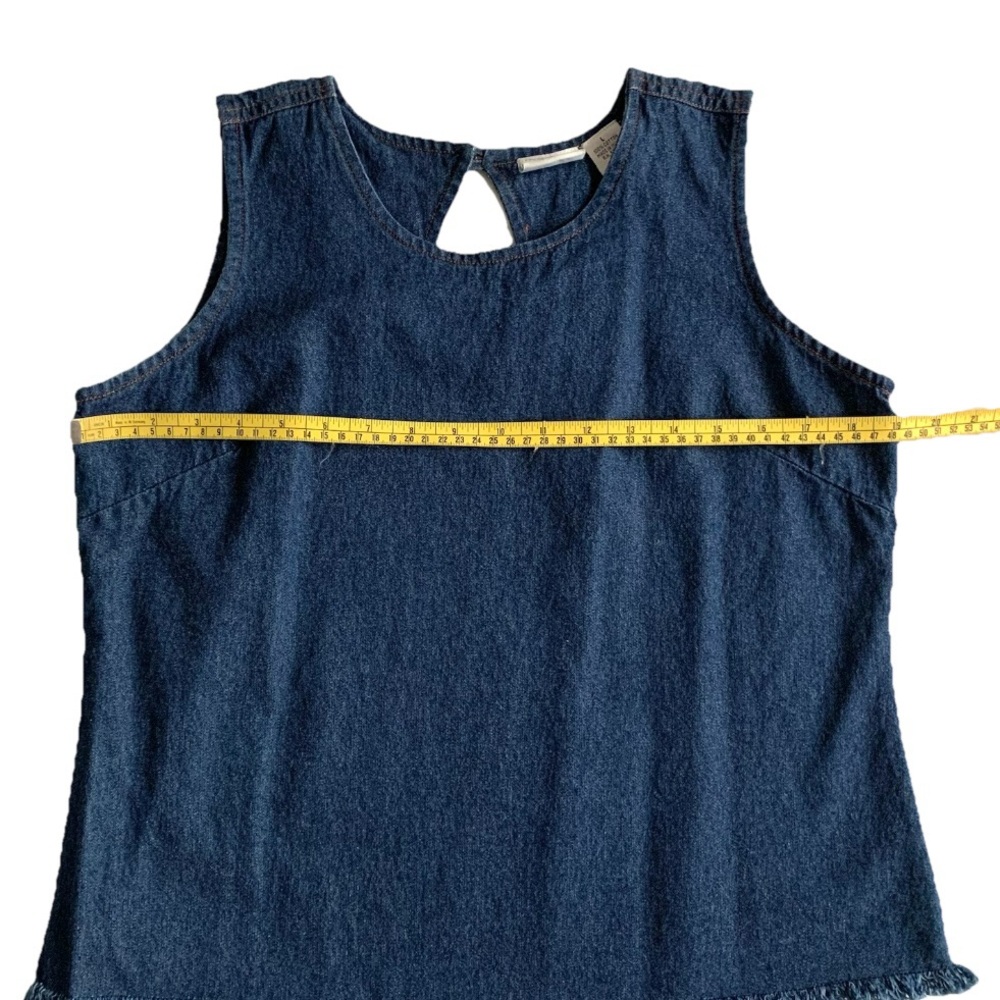 Le Mieux Women’s Sleeveless Blue Denim Top Fringe Hem Sz L - Picture 8 of 9